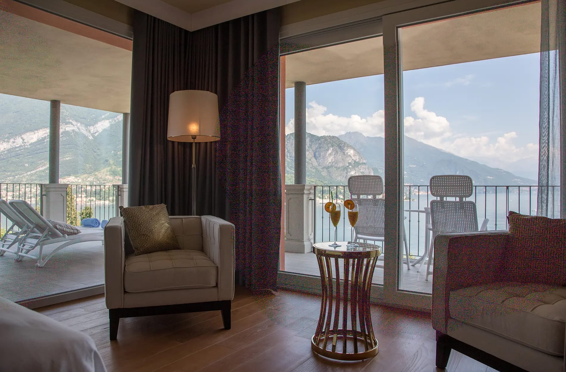 Suite with private patio on Lake Como